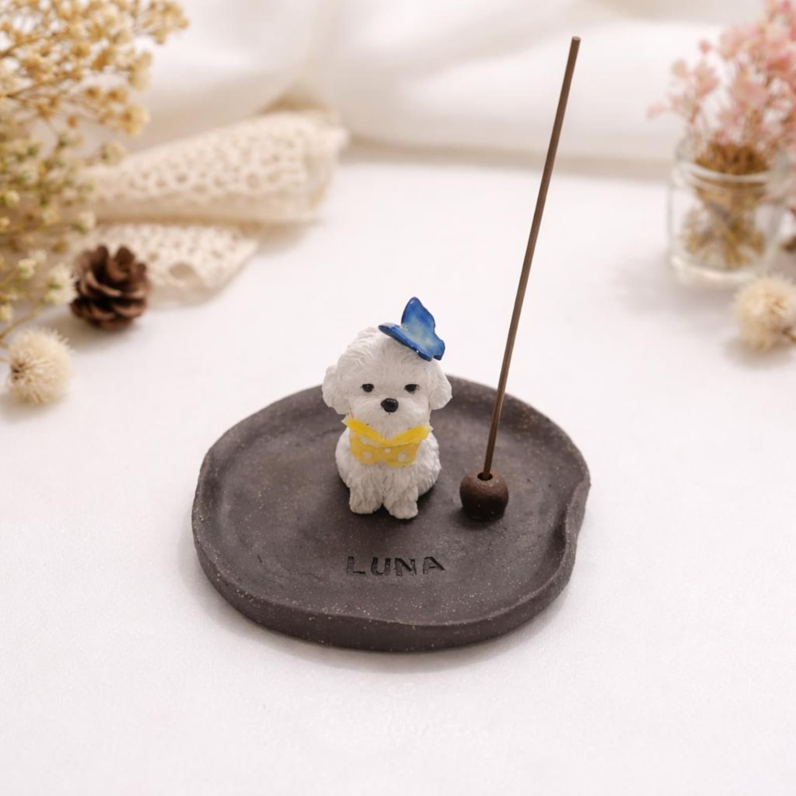 Custom Pet Portrait Incense Holder: Hand-Sculpted Ceramic Dog Memorial